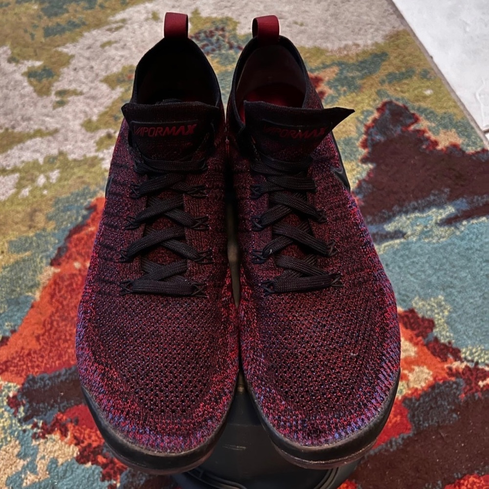 2018 Nike Air Vapormax Flyknit 2 Team Red Size 11